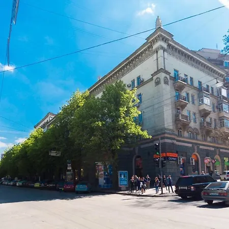 Видові Апартаменти З Джакузі В Самому Центрі Днепр Экстерьер фото