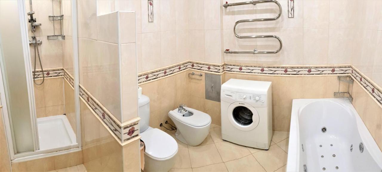 Apartment видові з джакузі в самому центрі