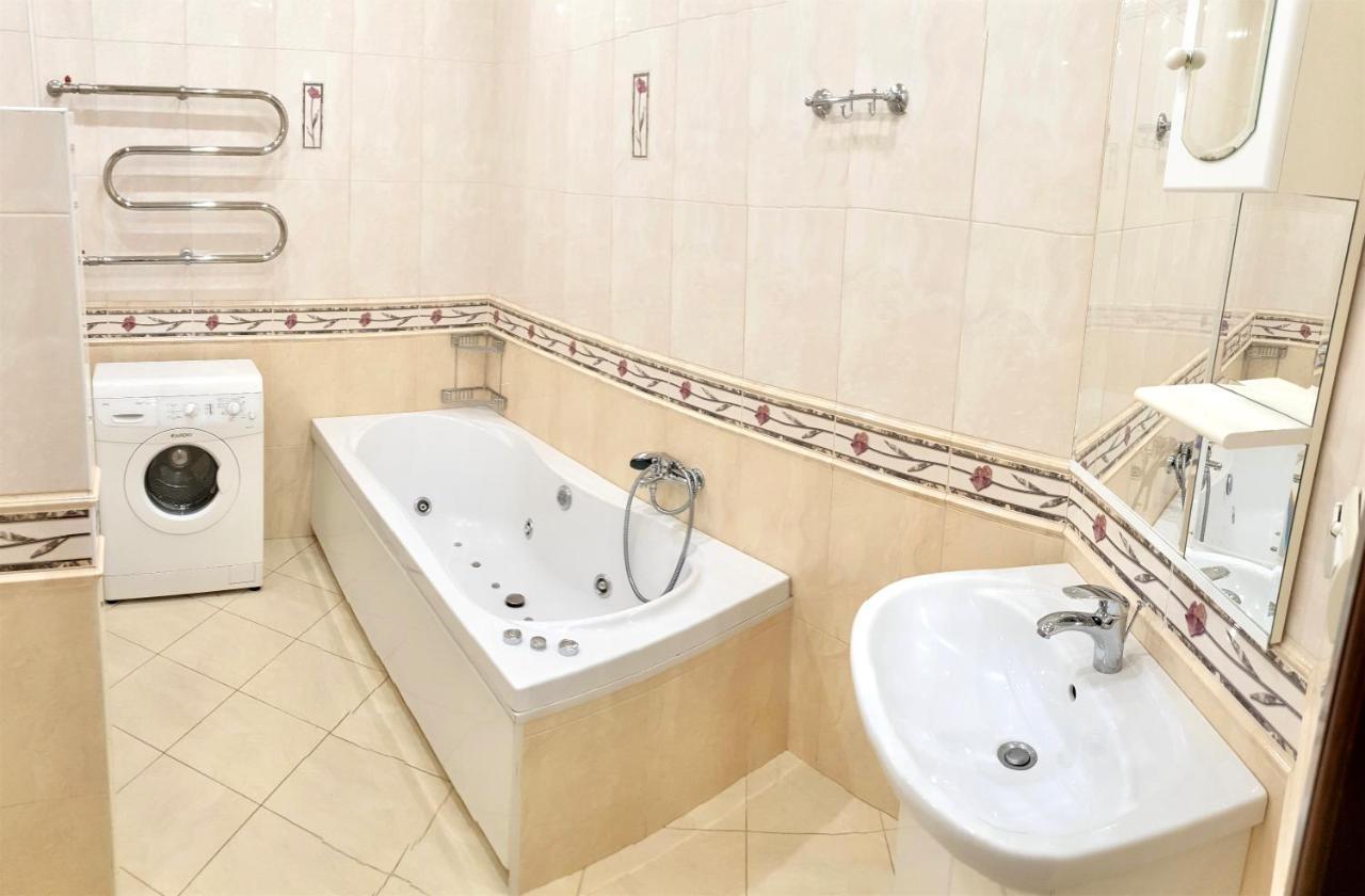 Apartment видові з джакузі в самому центрі